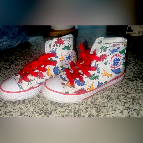 Kids Dino converse - Picture 1 of 1